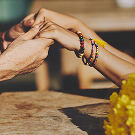 20 Simple ways to tell that a guy likes you