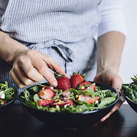 5 Ways to make your salad more satisfying