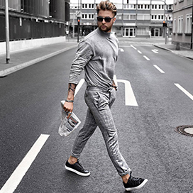 What Shoes to Wear with Grey Pants?