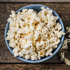 An easy way to make healthy popcorn to prevent gaining weight