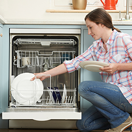 4 Reasons to stop pre-rinsing dishes before you put them in the dishwasher
