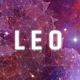 How does a Leo behave on a first date?