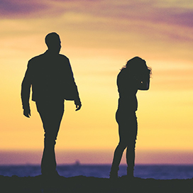 5 Indications that a man still has feelings for his ex-partner!