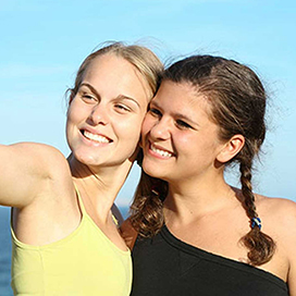 Teen friendships predict adult mental health