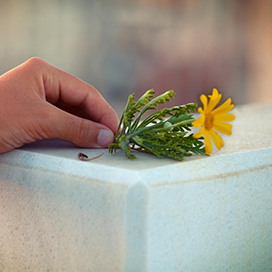 This man kept sending flowers to his wife even after his death!