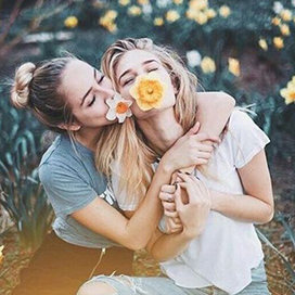 Ways to be a better friend without any effort