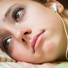 The Real Reasons You Crave Sad Songs during a Breakup