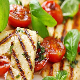 Halloumi salad with grilled tomatoes