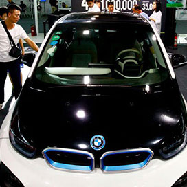 China Plans to Ban Gasoline Cars