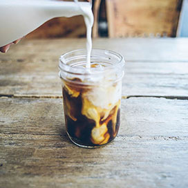 Milk Swirl Art